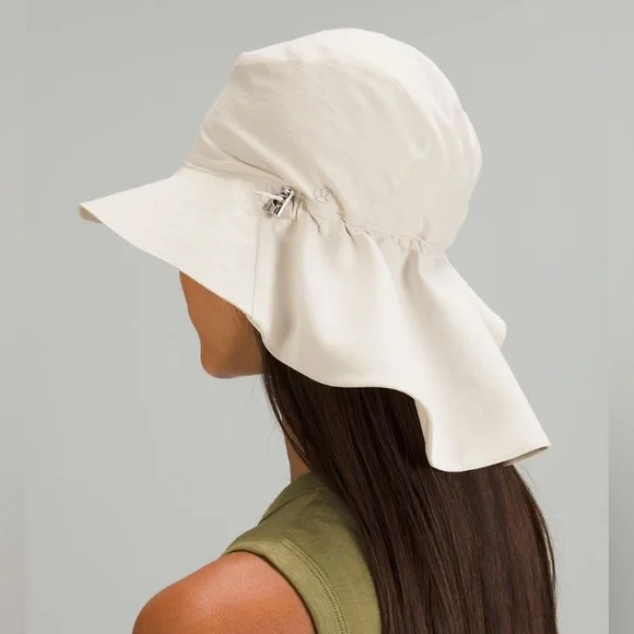 NWOT Lululemon Cinchable Wide Brim White Hat - M/L - Picture 7 of 7